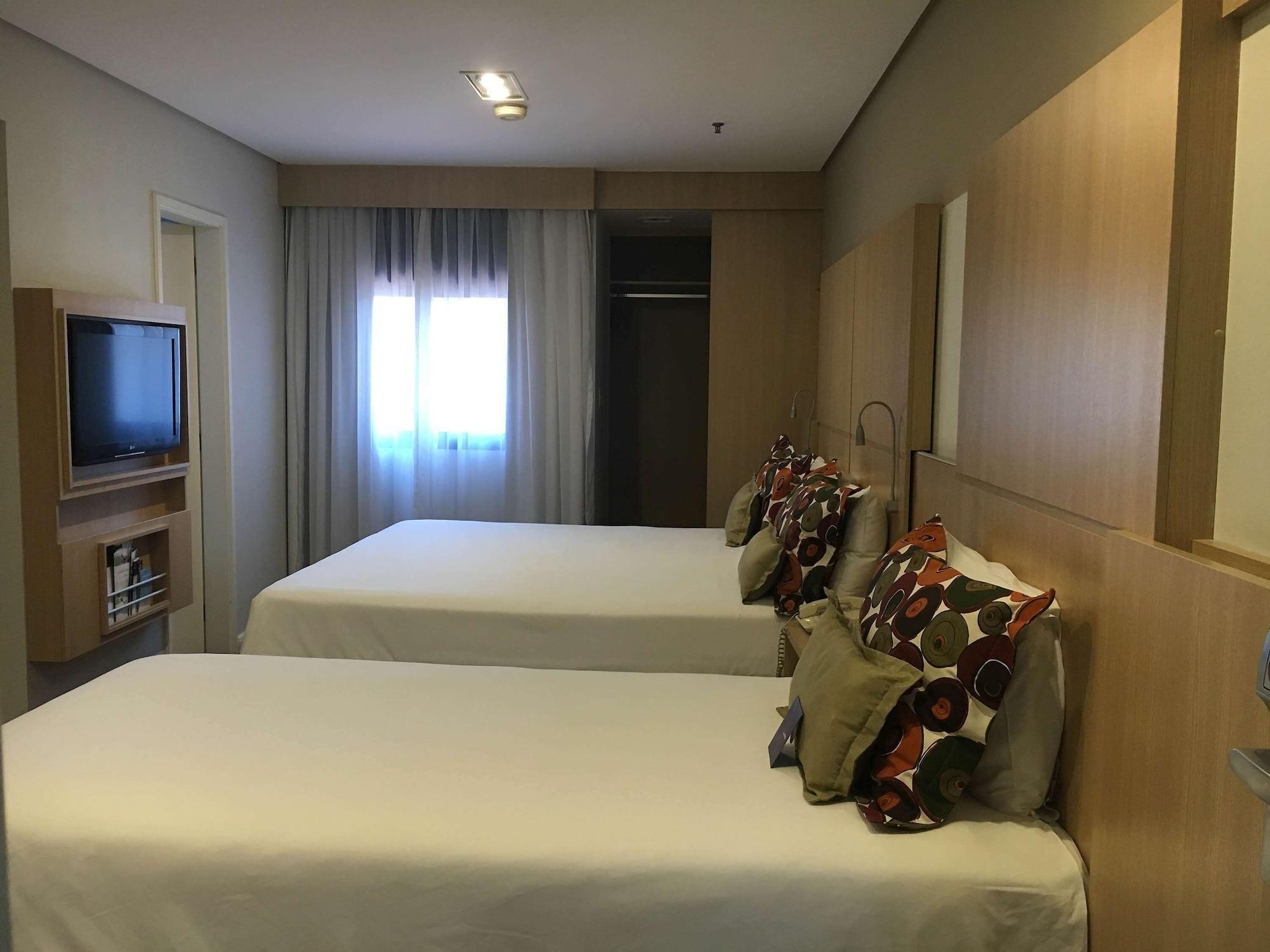 Mercure Sao Paulo Nacoes Unidas Екстер'єр фото
